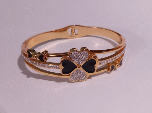 Minimalist Open Bangle Stainless Steel Bracelet for Women – Sleek, Adjustable & Elegant Design