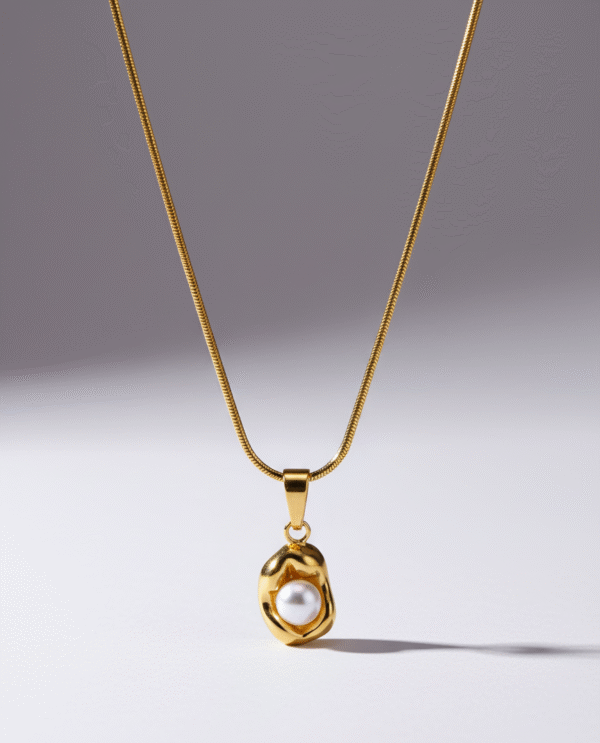 Elegant 18K Gold Plated Pearl Chain Pendant – Stainless Steel, Waterproof & Anti-Tarnish